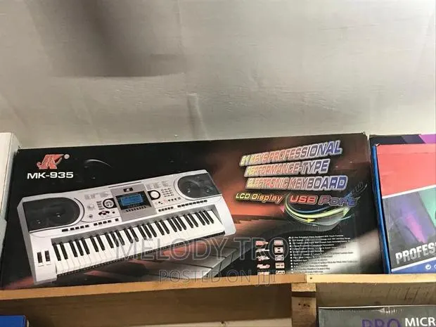 Keyboard MK 935 · Photo 1