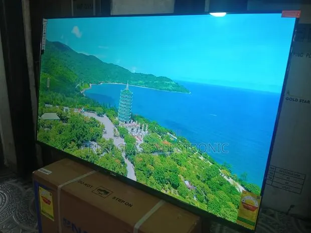 Sigma 55 Uhd Tv Lift, Tv That Raises Your Comfort. · Photo 1