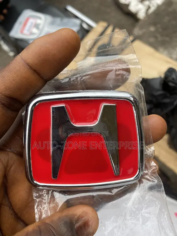 Honda Accord 2023 2024 2025 Back Crown Emblem · Photo 1