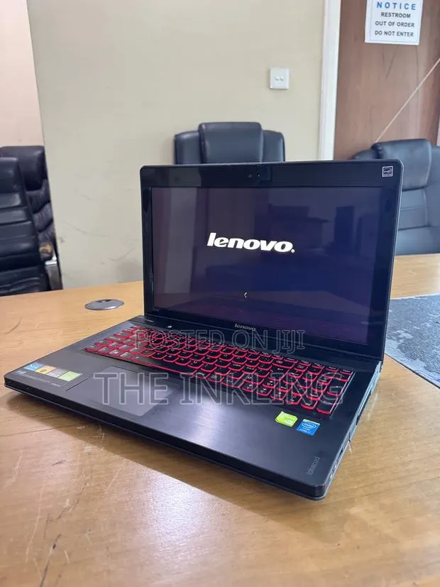 Laptop Lenovo IdeaPad Y510p 12GB Intel Core i7 HDD 1T · Photo 1