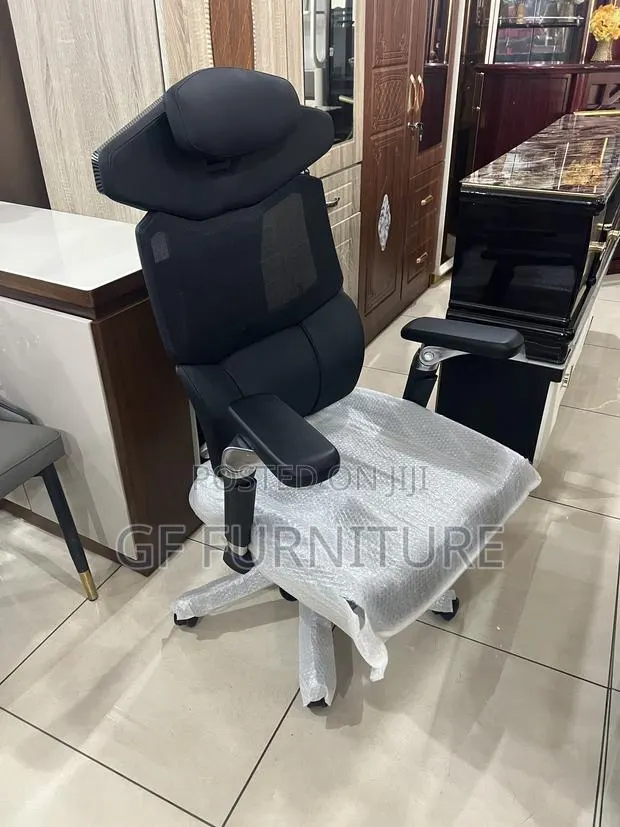 Executive Office Chair From the Uk · Photo 1