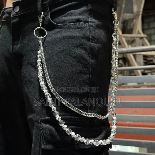Pocket Jeans Chain · Photo 1