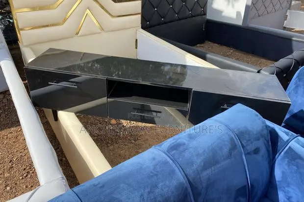 Blacked Foreign Board Tv Stand (Payment After Delivery $ · Photo 1