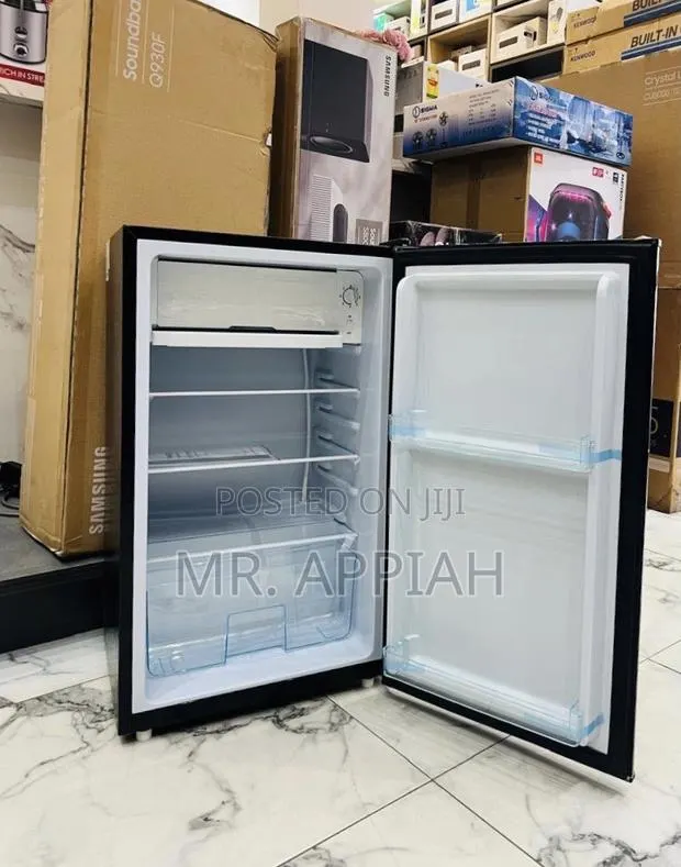 Extremely Quality Nasco Nasf1-110fl Table Top Refrigerator(Black)92l · Photo 1