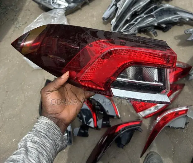 Toyota Corolla Taillight 2020 2021 2022 2023 2024 Japan Tail Light · Photo 1
