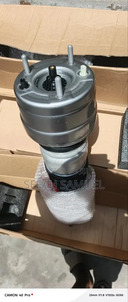 Benz GLC X253 Front Air Suspention · Photo 1