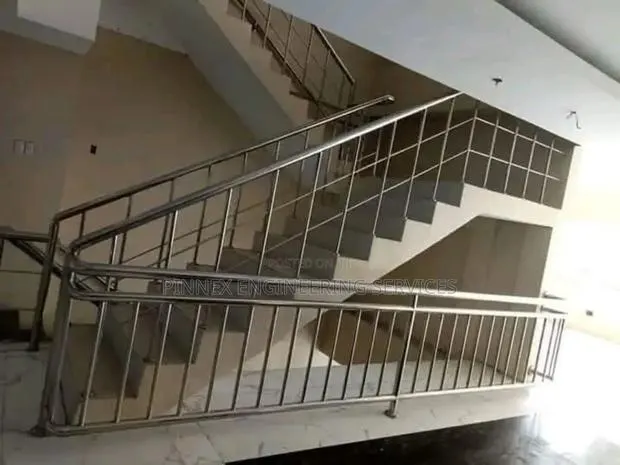 Stainless Steel Balustrades/ Barrister · Photo 1