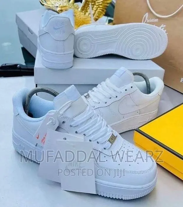 Nike Air Force · Photo 1