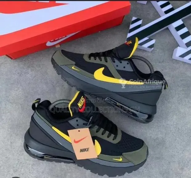 Authentic Nike Airmax Pulse · Photo 1