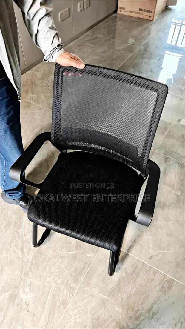 Ergonomic Posture Correction Study Chair/ Office Chair · Photo 1