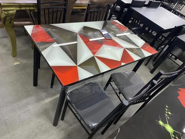 Modern Quality Dining Table Set With Glossy Glass Finishing · Photo 1