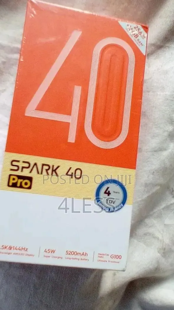 New Tecno Spark 40 Pro 256 GB Bronze · Photo 1