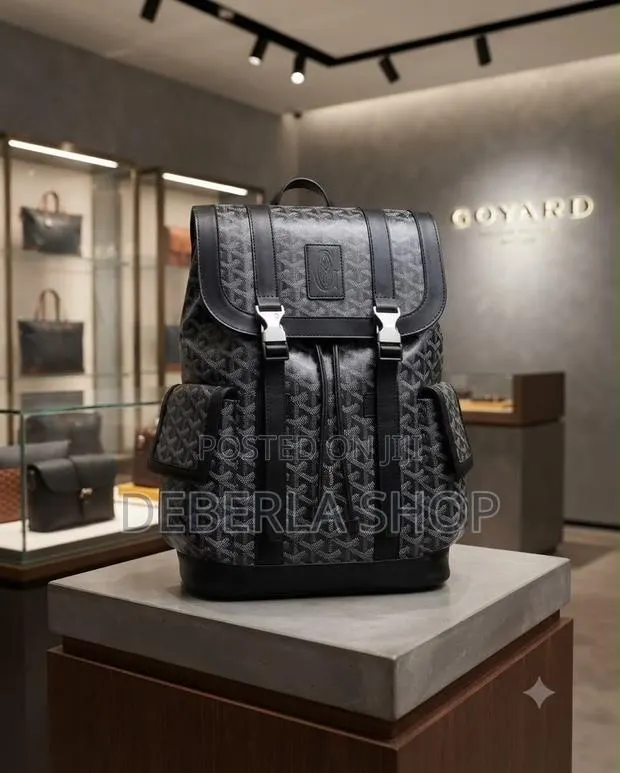 Unisex Travel Backpack/ School Bag · Photo 1