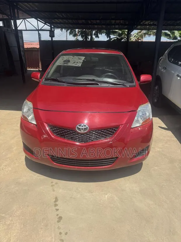 Toyota Yaris 1.5 Automatic 2009 Red