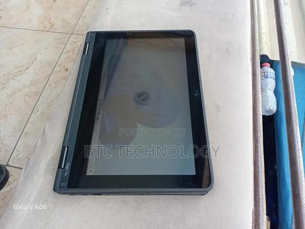 Laptop Lenovo Yoga 11e 8GB Intel Core M3 SSD 128GB · Photo 1