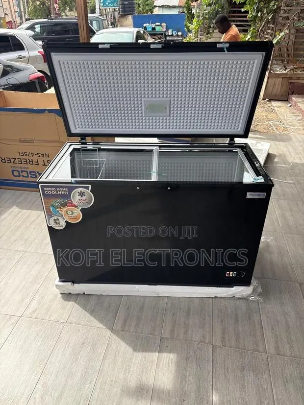 Nasco 400l Premium Black Chest Freezer · Photo 1