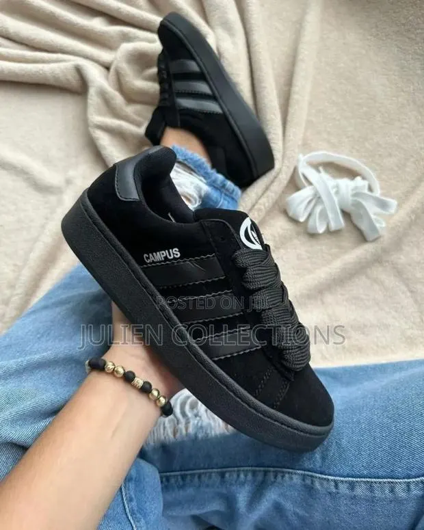 Adidas Compus · Photo 1