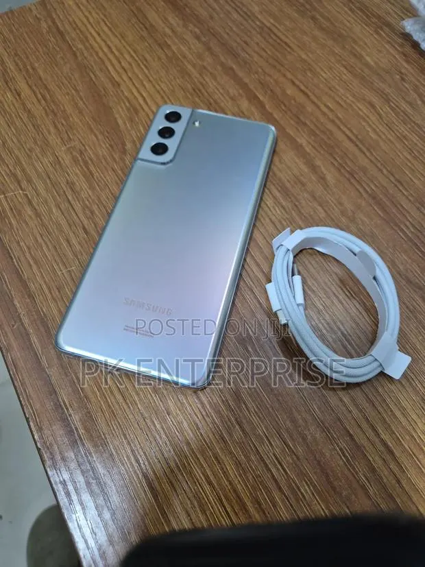 New Samsung Galaxy S21+ 5G 128 GB Silver · Photo 1