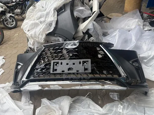 Lexus RX350 2017,2018,2019 Front Bumper Complete · Photo 1