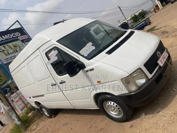 Volkswagen LT 2006 White · Photo 1
