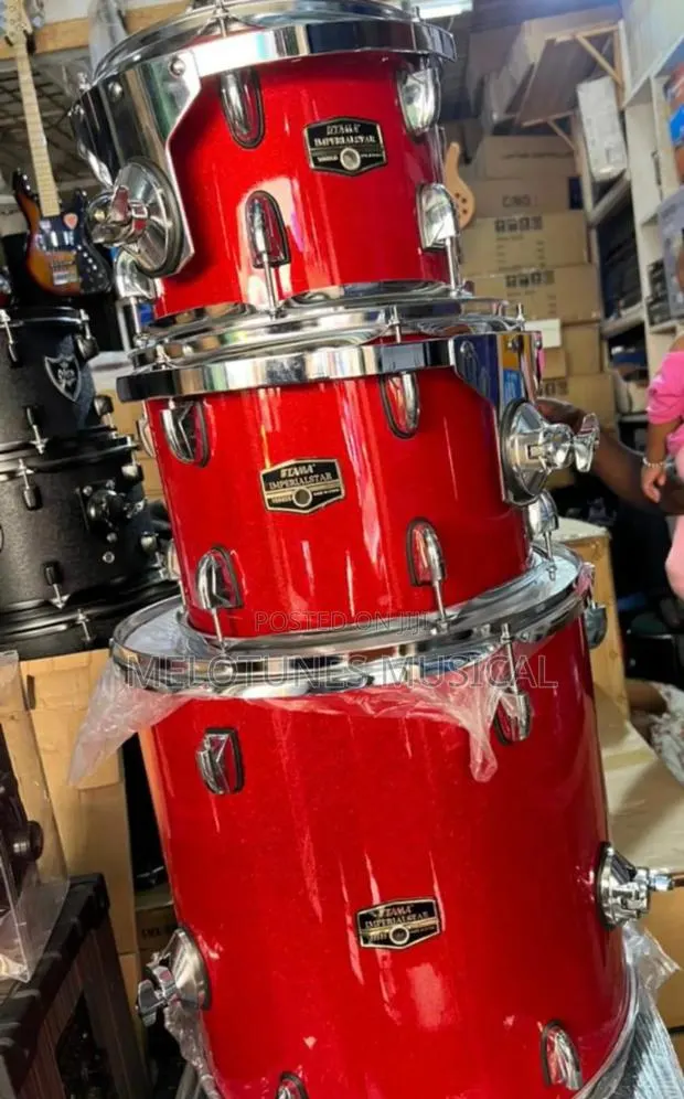 Red Tama 5-Set Imperial Star Drumset · Photo 1