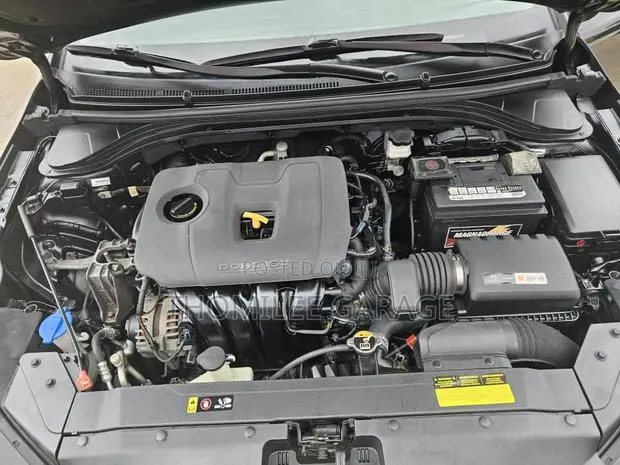 Hyundai Elantra 2019 Black