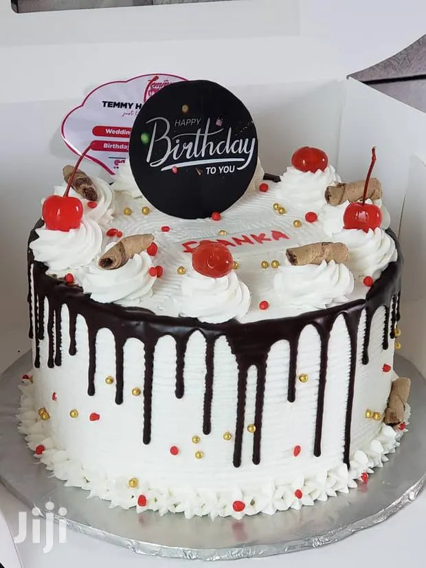Birthday, Wedding Cakes · Photo 1