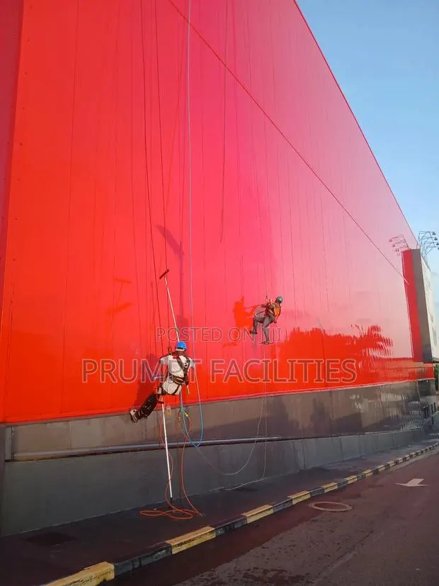Master Window Glass Facade Cleaning · Photo 1