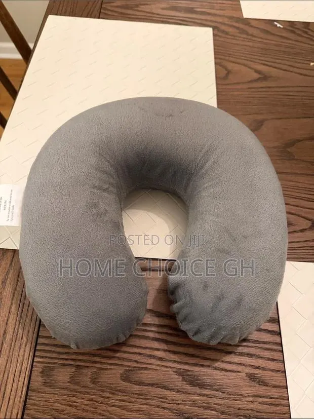 Neck Pillow · Photo 1