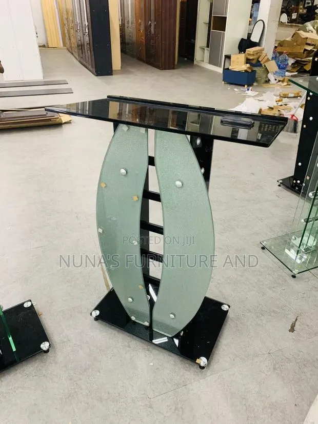 Glass Pulpit · Photo 1