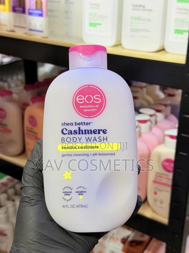 Eos Cashmere Vanilla Body Wash · Photo 1