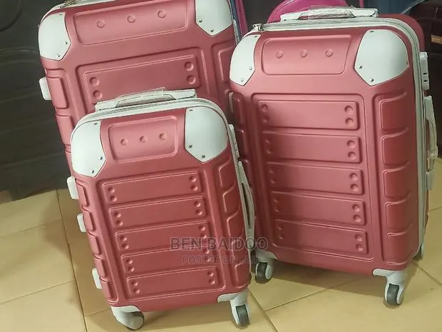 Plastic Travelling Bags Set(Anti-Crack) · Photo 1
