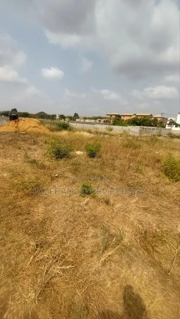 4 Plots Of Land For Sale At Spintex · Photo 1