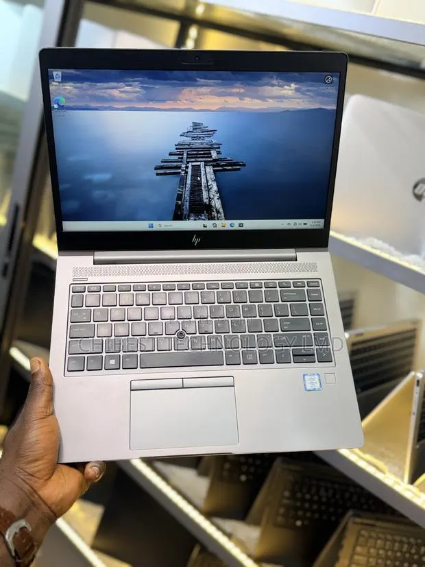 Laptop HP ZBook 14u G6 16GB Intel Core i5 SSD 512GB · Photo 1