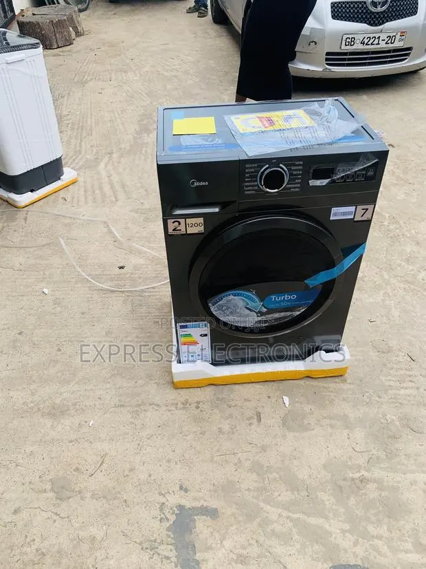 Less Expensive Full Auto Midea 7kg Front Load · Photo 1