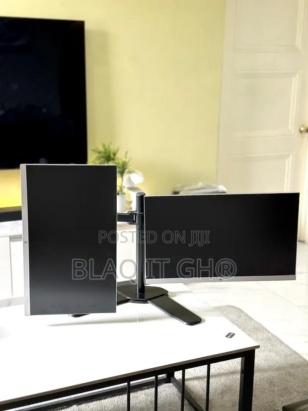 Hp Dual 23 Inches Monitor FHD · Photo 1