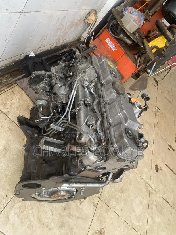 Mitsubishi Pajero Engine 4m40T · Photo 1