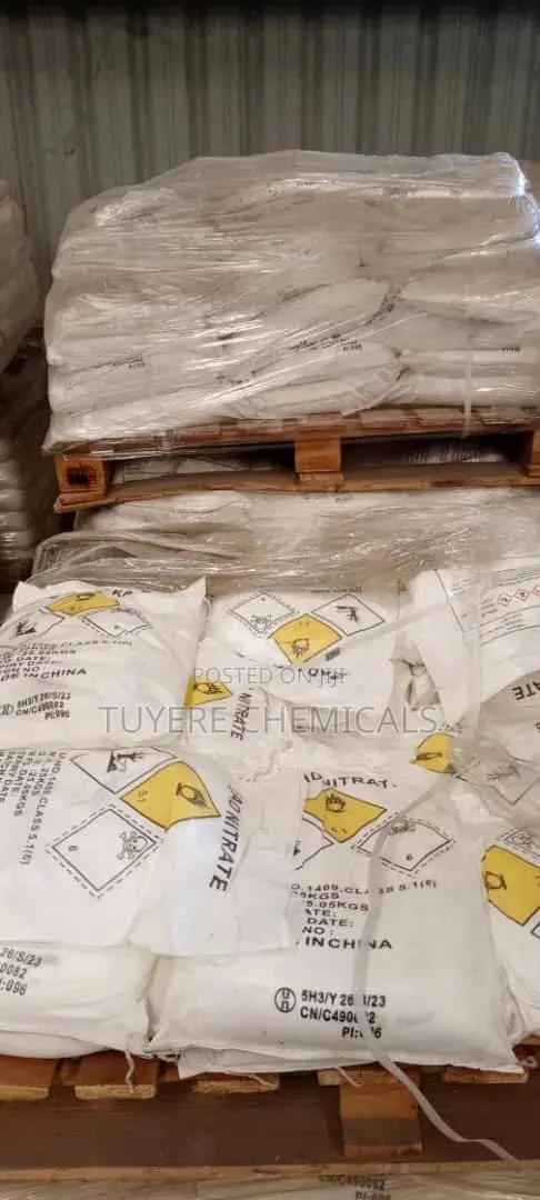 Lead Nitrate · Photo 4