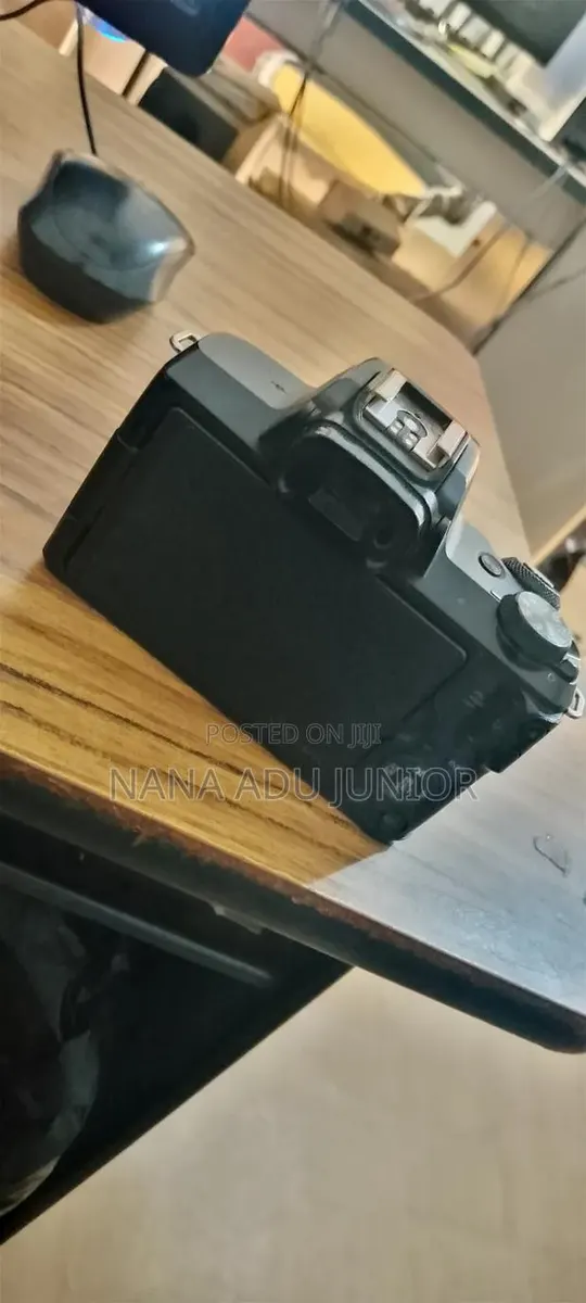 Canon M50 Camera · Photo 1