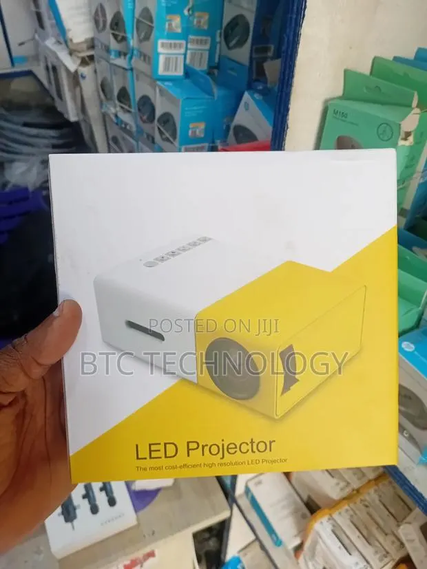 Projector Led Hd Digital · Photo 1