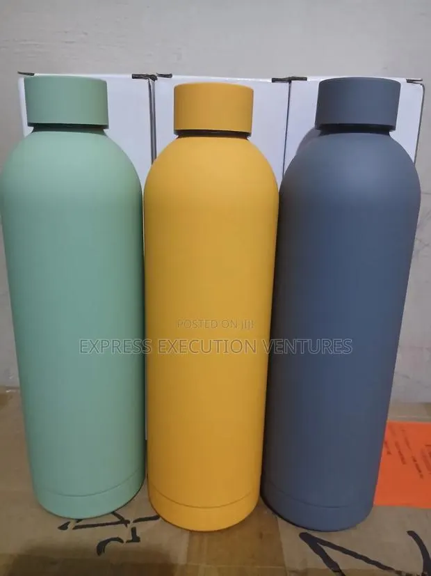 Silicone Vacuum Water Bottles · Photo 1