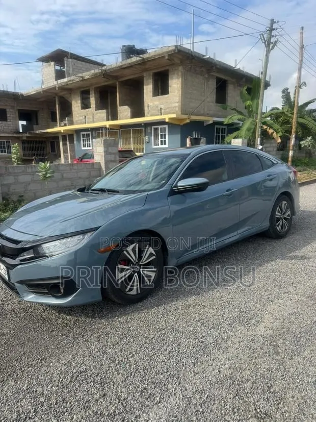 Honda Civic 2017 · Photo 1