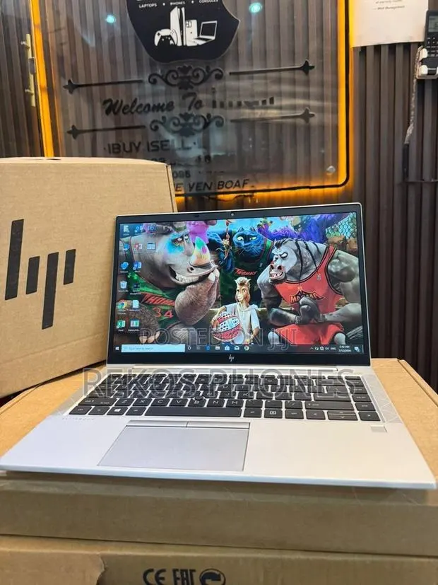 New Laptop HP EliteBook 845 G7 8GB AMD Ryzen 5 SSD 256GB · Photo 1