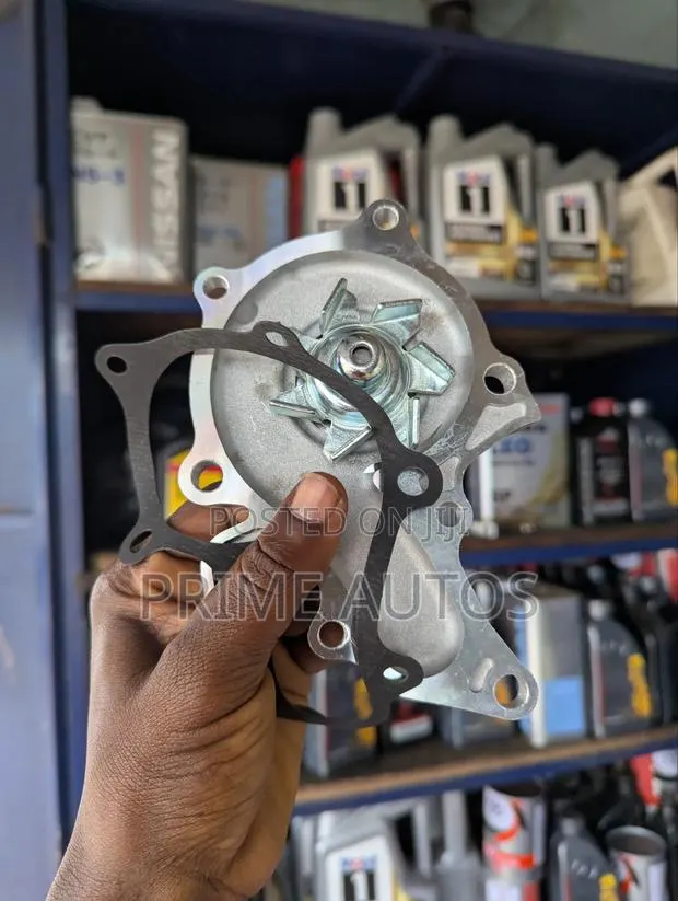 Toyota Corrolla 2005 Water Pump · Photo 1