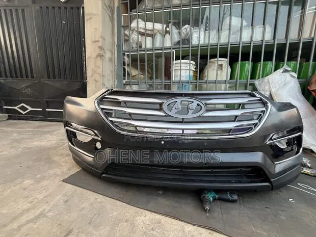 Hyundai Santa Fe 2016-2019 Front Bumper Complete Available · Photo 1
