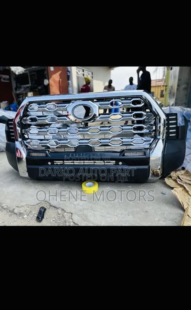 Toyota Tundra Front Bumper Complete Available · Photo 1