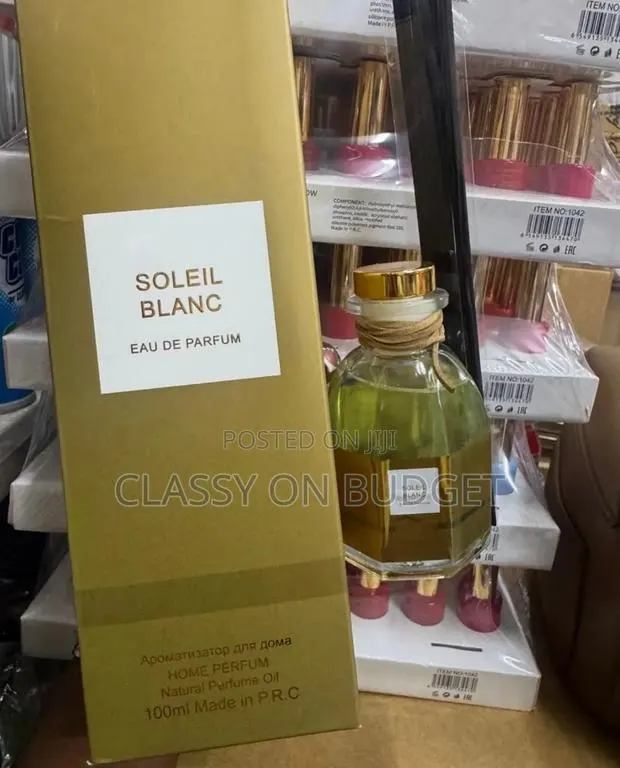 Sweet Scented Aromatherapy Reed Diffuser · Photo 1