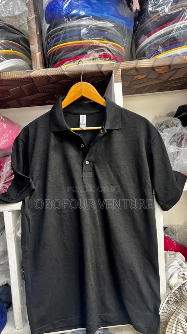 Black Polo From Usa Gildan · Photo 1