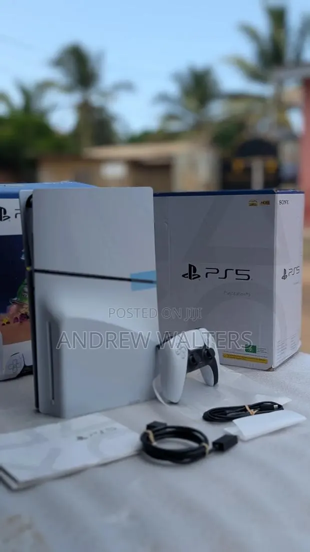 Playstation 5 Slim 1tb · Photo 1