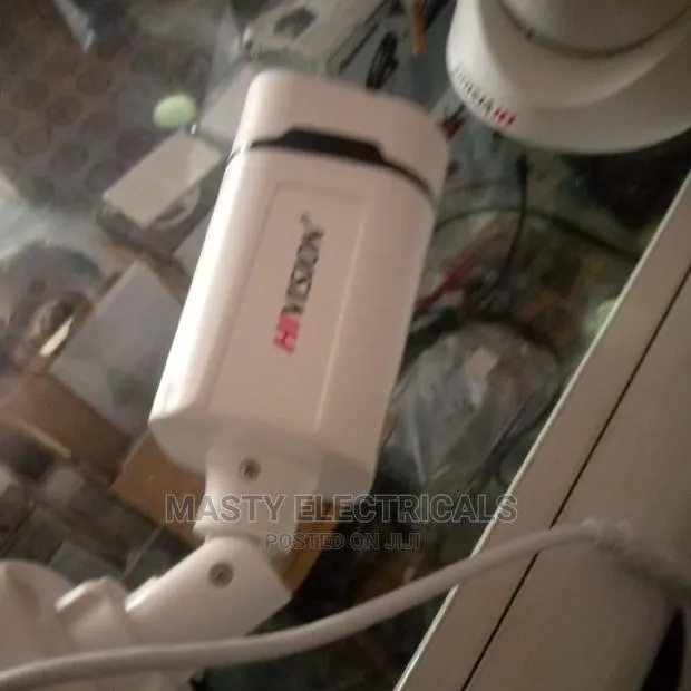 2mp Bullet CCTV Camera · Photo 1